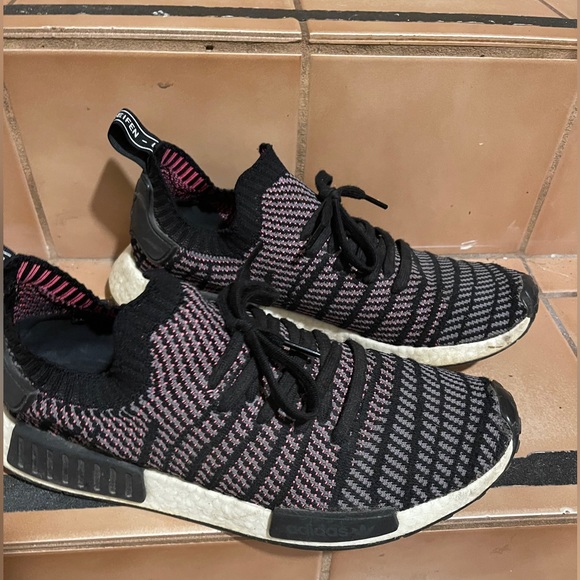 Adidas NMD R1 STLT - Picture 2 of 4